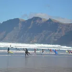 Absolute Beachfront 法马拉