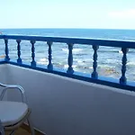 公寓 Absolute Beachfront 法马拉