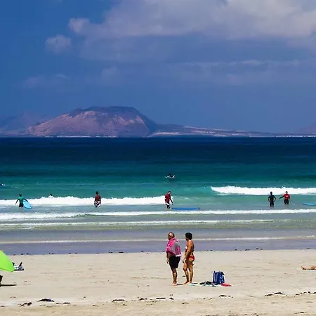 Absolute Beachfront شقة فامارا