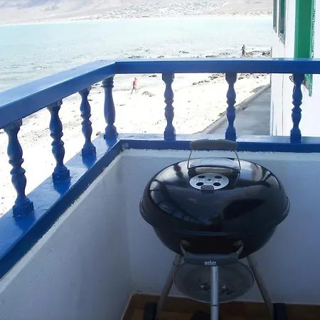 Absolute Beachfront Appartement