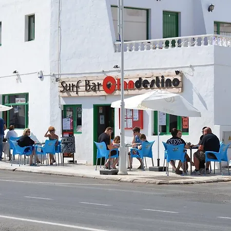 Absolute Beachfront Apartamento